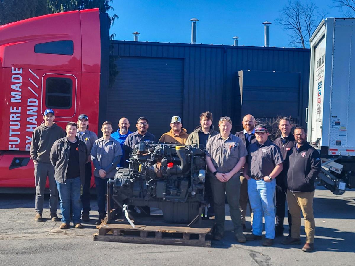 Kenworth of PA donates firstofitskind engine to diesel labs